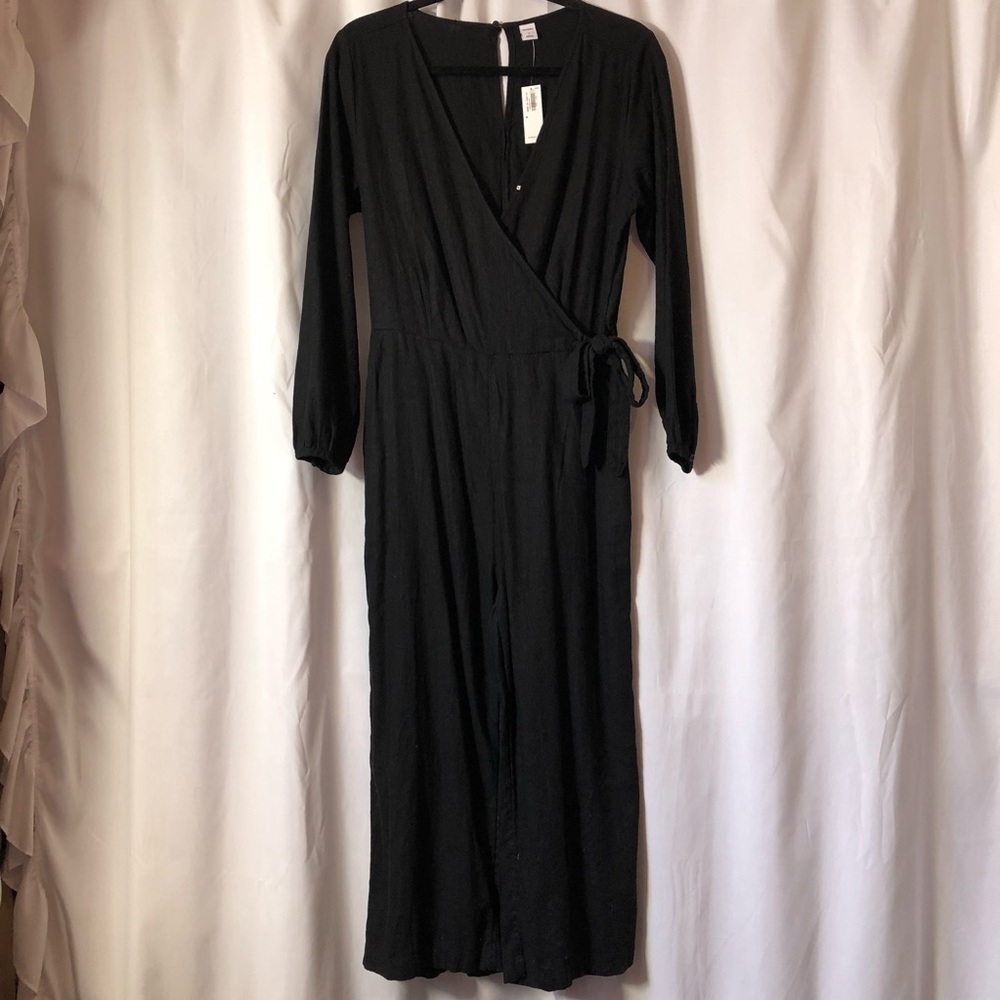 Black Linen/Viscose Jumpsuit (NWT) Size M